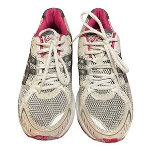 •Oasics Gel Women’s Sneakers